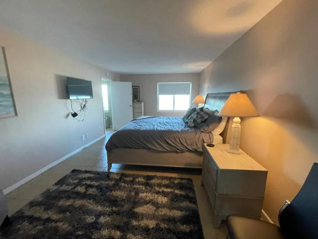 Holiday home Bikinis And Martinis At Dolphin Run-Oceanfront-Pool! Villa Virginia Beach