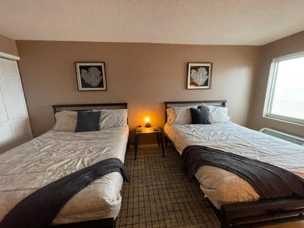 Holiday home Bikinis And Martinis At Dolphin Run-Oceanfront-Pool! Villa Virginia Beach